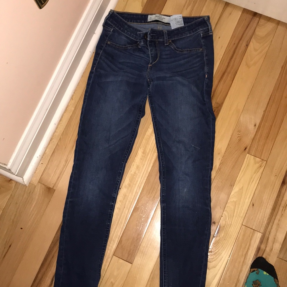 abercrombie and fitch jeans